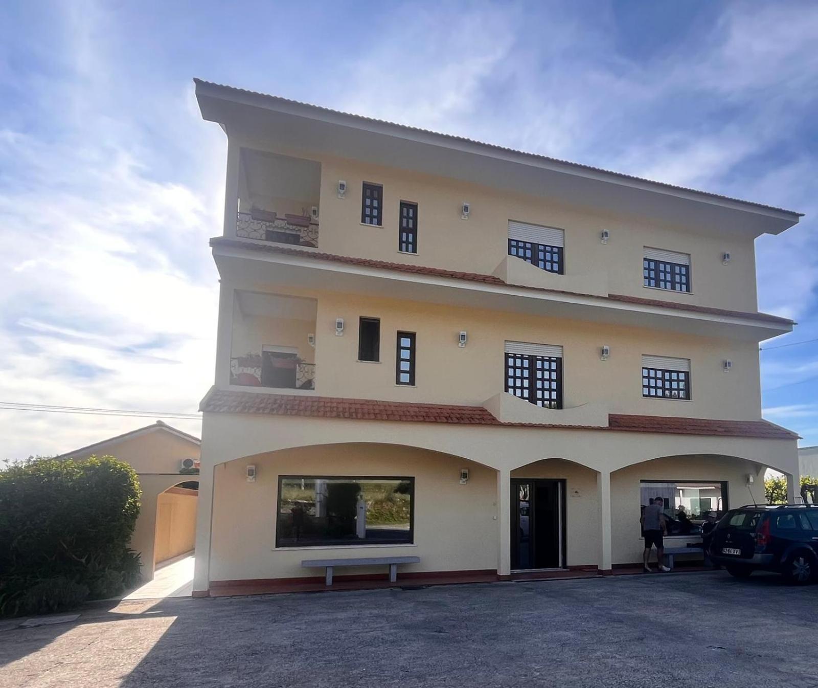 Hotel Pensao Repouso Do Peregrino Paredes de Coura Exterior foto